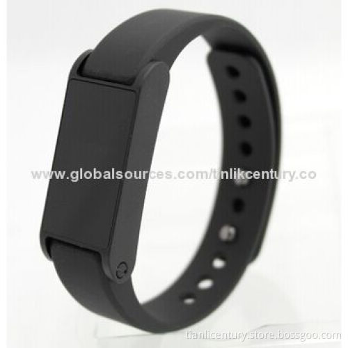 Smart Watch, Rechargeable Lithium Batteries Last for 7 Days